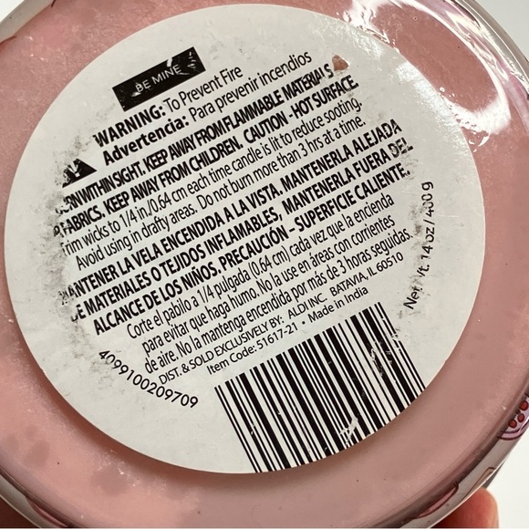 Huntington Home | BE MINE Valentine's Day 3-Wick Candle Soy Blend Scented - Picture 5 of 5